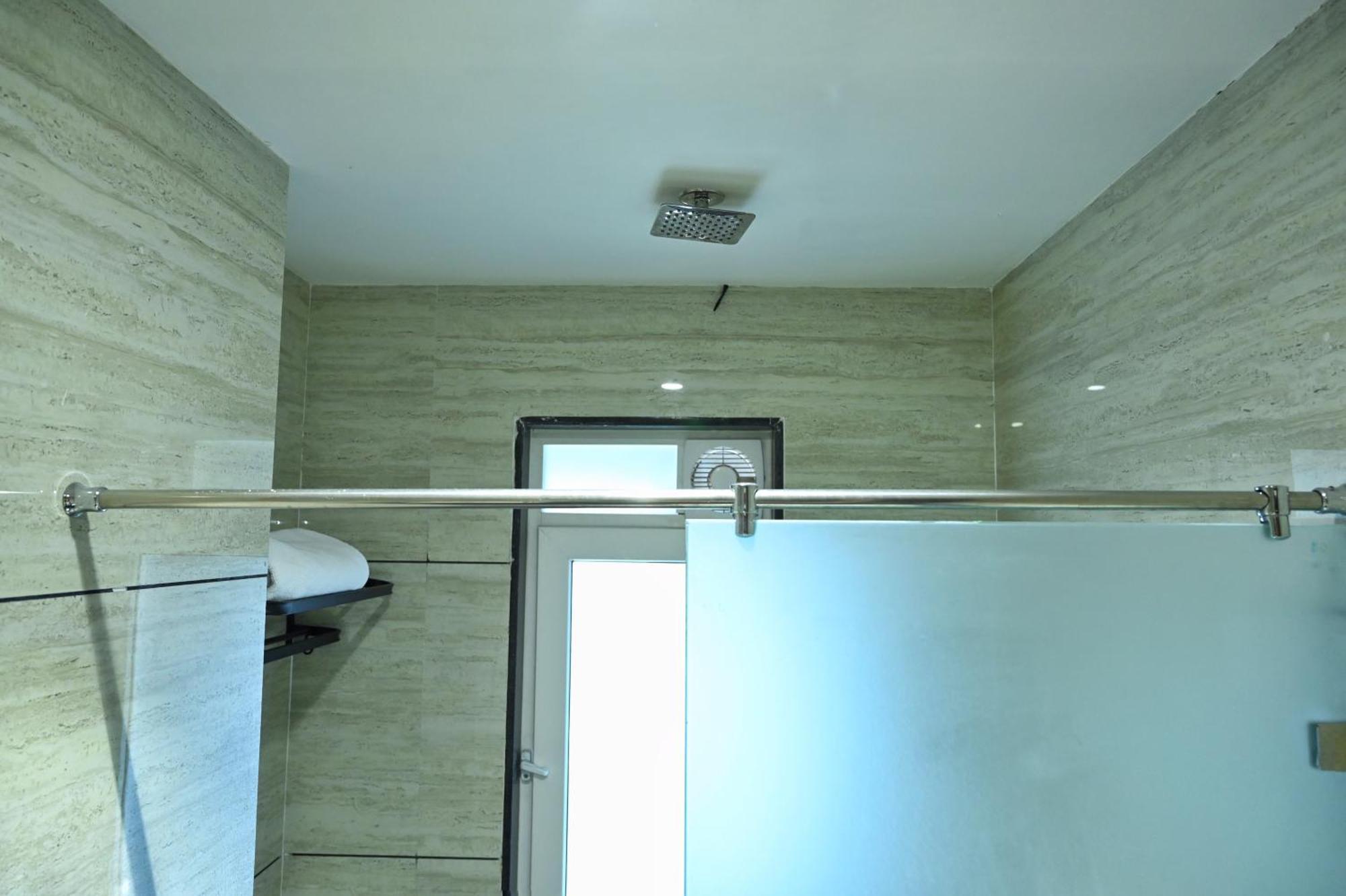 The One Hotel ناسيك المظهر الخارجي الصورة