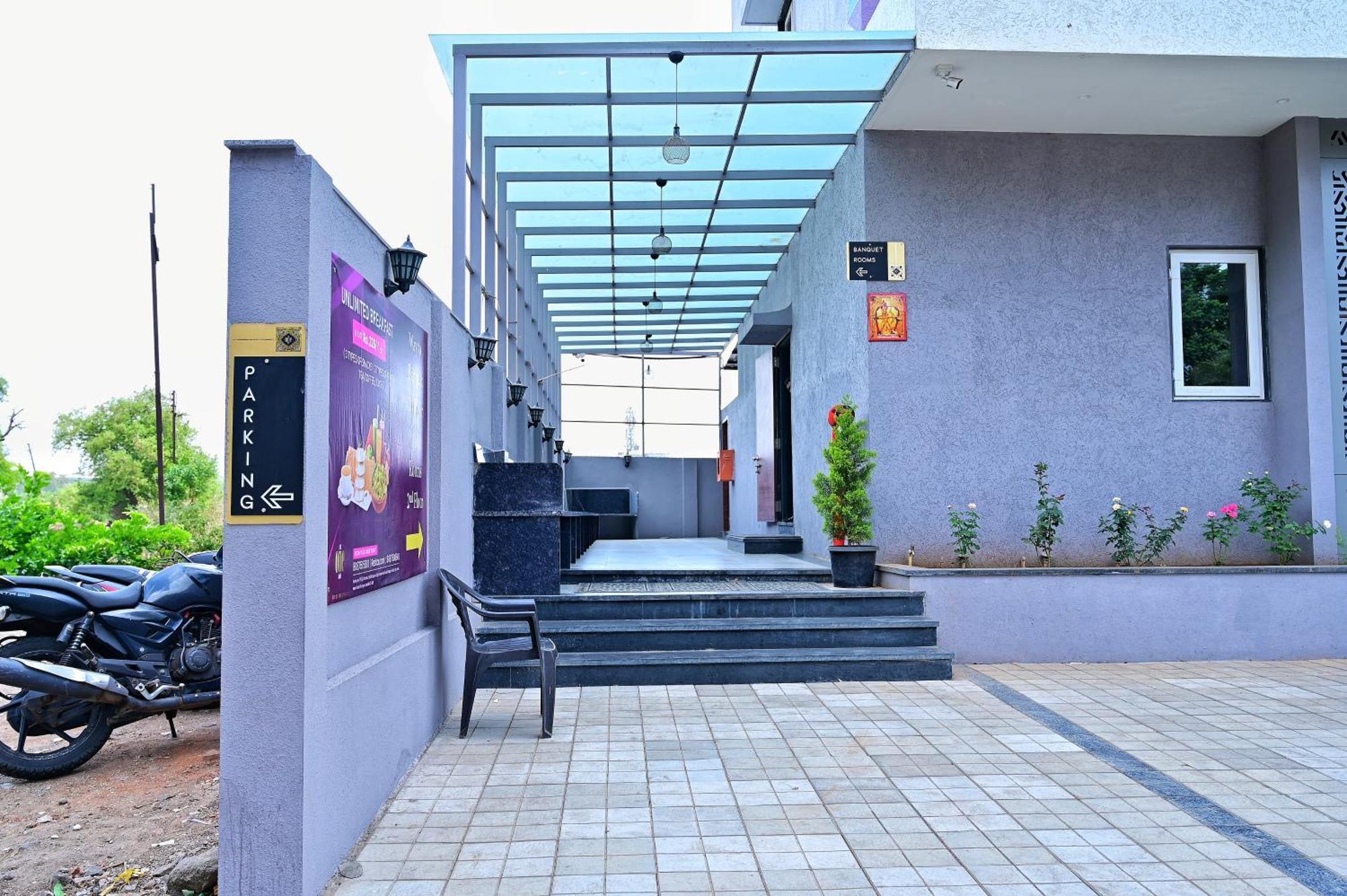 The One Hotel ناسيك المظهر الخارجي الصورة