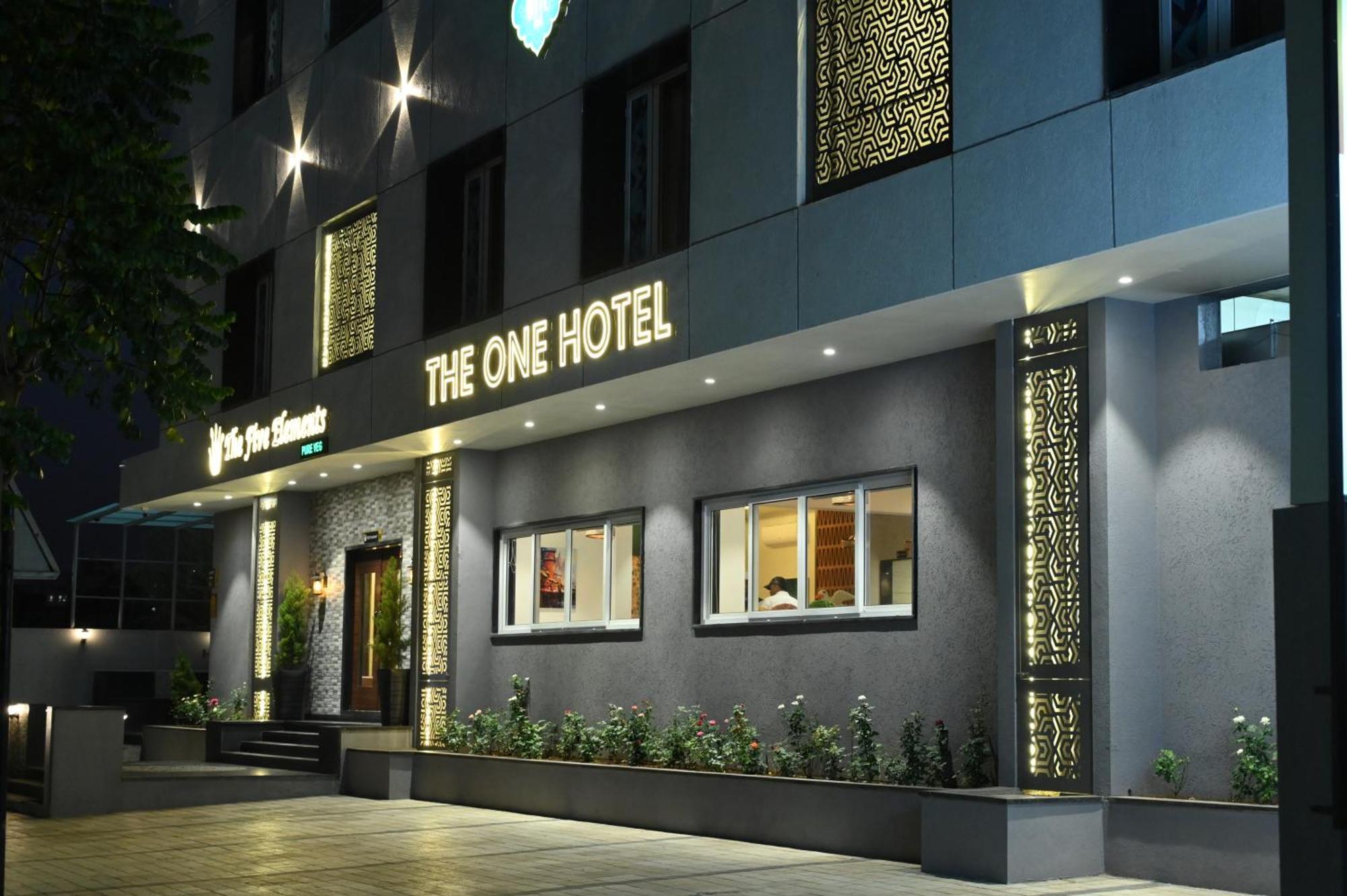 The One Hotel ناسيك المظهر الخارجي الصورة